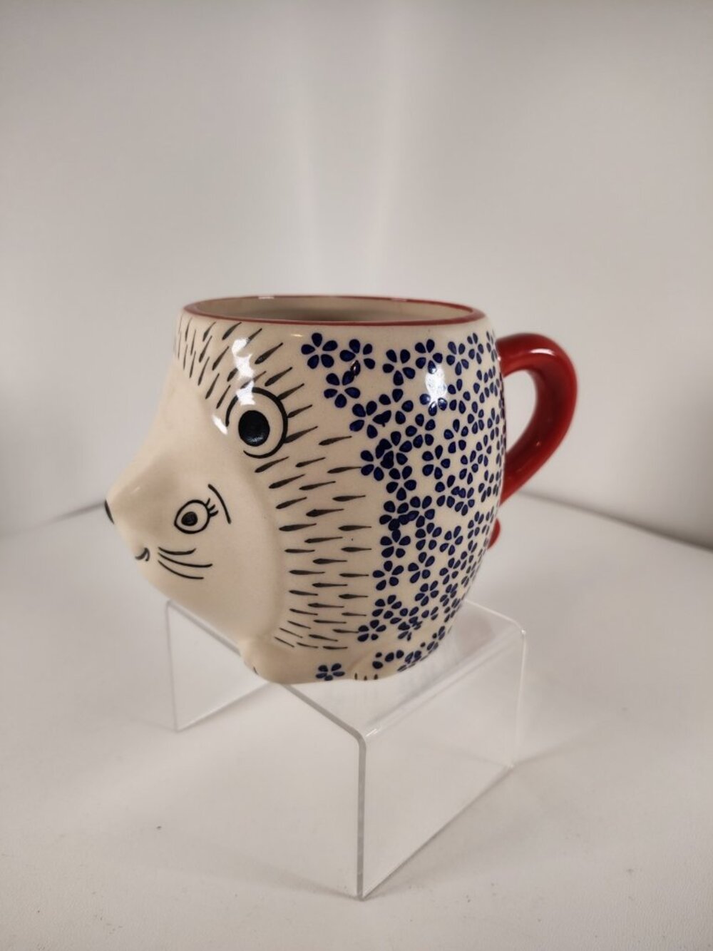 HEDGEHOG MUG BY YOKOHAMA STUDIO blue orange red cream black floral